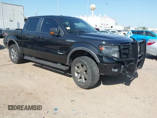 2013 Ford F-150 XL with VIN 1FTFW1ET6DFB29512, listed as a IAAI auction lot 41987214 with 184,991 mi miles. Bid and sale history available at carsss.com. Image 1.
