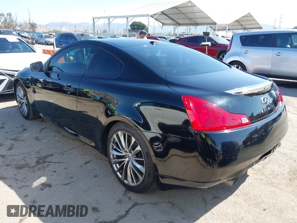 2013 Infiniti G37 IPL with VIN JN1CV6EK4DM923708, listed as a IAAI auction lot 41979485 with 189,976 mi miles. Bid and sale history available at carsss.com. Image 3.