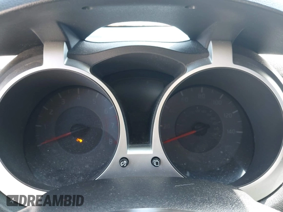 2014 Nissan Juke S with VIN JN8AF5MR1ET352684, listed as a IAAI auction lot 41997859 with Not Provided miles. Bid and sale history available at carsss.com. Image 7.
