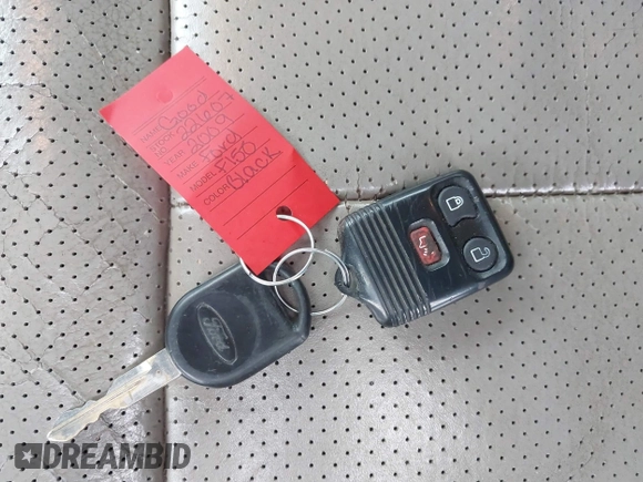 2009 Ford F-150 XL z VIN 1FTPW14V39FA99058, wystawiony jako IAAI lot #42300326 z przebiegiem 198 000 mil mil oraz . Historia ofert i sprzedaży dostępna na DreamBid. Obrazek 11.
