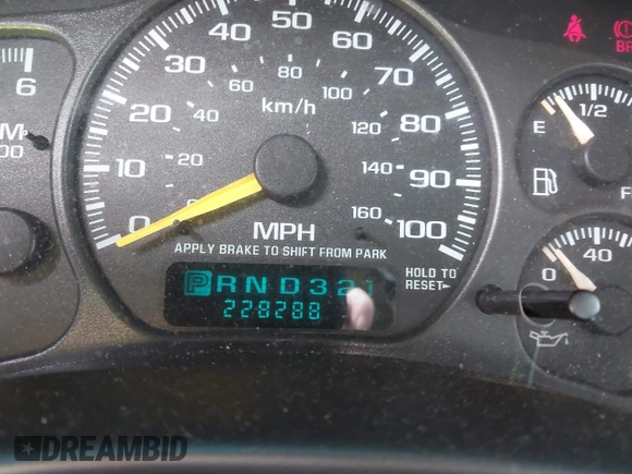 2001 Chevrolet Silverado 1500 LS with VIN 2GCEC19T811149987, listed as a IAAI auction lot 42116650 with 228,288 mi miles and . Bid and sale history available at DreamBid. Image 16.