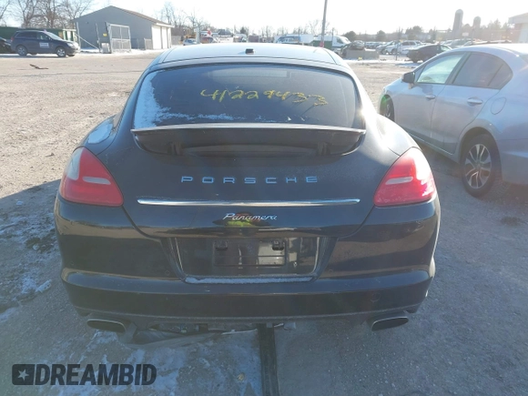 2012 Porsche Panamera with VIN WP0AA2A70CL018476, listed as a IAAI auction lot 41229433 with Not Provided miles and . Bid and sale history available at DreamBid. Image 16.
