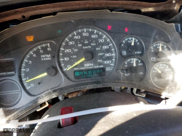 2000 GMC New Sierra 1500 SL with VIN 1GTEC14W2YZ222595, listed as a Copart auction lot 46696105 with NaN miles and Salvage Title. Bid and sale history available at carsss.com. Image 9.