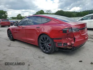 2018 Tesla Model S 75D with VIN 5YJSA1E40JF259792, listed as a Copart auction lot 56502085 with 116,821 mi miles and Salvage title. Bid and sale history available at DreamBid. Image 2.