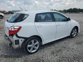 2009 Toyota Matrix S with VIN 2T1LE40E19C009598, listed as a Copart auction lot 61747635 with 162,485 mi miles and Clean title. Bid and sale history available at DreamBid. Image 3.