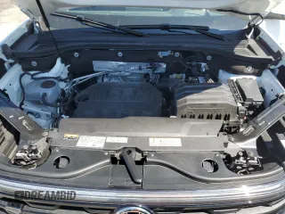 2024 Volkswagen Atlas SEL R-Line with VIN 1V2AE2CA5RC235798, listed as a Copart auction lot 64090595 with 1,310 mi miles and Salvage title. Bid and sale history available at DreamBid. Image 12.