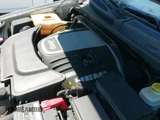 2008 Jeep Grand Cherokee Limited z VIN 1J8HR58238C189595, wystawiony jako IAAI lot #42837942 z przebiegiem 142 538 mil mil oraz . Historia ofert i sprzedaży dostępna na DreamBid. Obrazek 20.