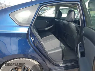 2014 Toyota Prius Four with VIN JTDKN3DU0E1818385, listed as a IAAI auction lot 41787231 with 136,670 mi miles. Bid and sale history available at carsss.com. Image 8.