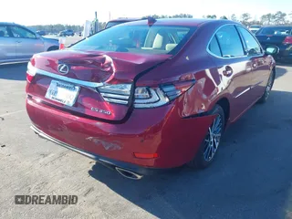 2018 Lexus ES with VIN 58ABK1GG1JU116222, listed as a IAAI auction lot 41748194 with 119,368 mi miles. Bid and sale history available at carsss.com. Image 6.