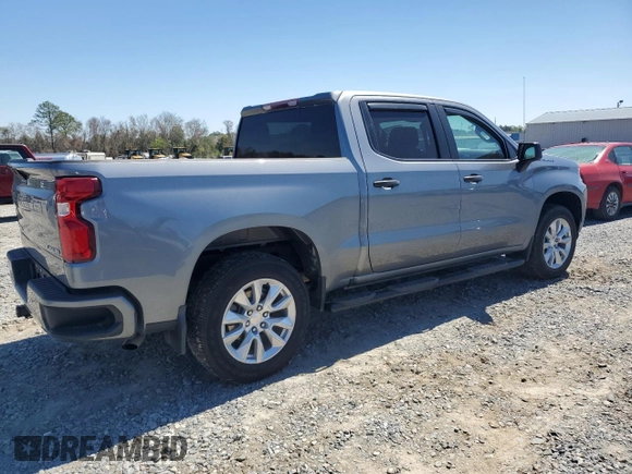 2021 Chevrolet Silverado 1500 Custom with VIN 1GCPWBEK3MZ437320, listed as a Copart auction lot 49348155 with 28,563 mi miles and Salvage Title. Bid and sale history available at DreamBid. Image 3.