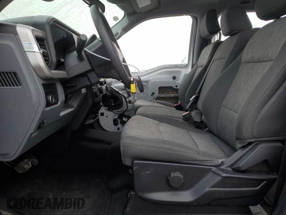 2023 Ford F-250 XL with VIN 1FT8W2BN4PED34325, listed as a Copart auction lot 49441415 with 28,974 mi miles and Salvage Title. Bid and sale history available at DreamBid. Image 7.