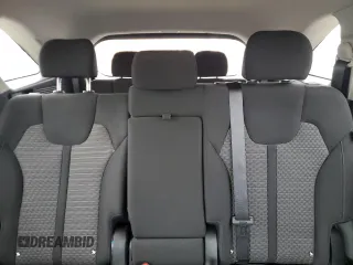 2024 Kia Sorento LX z VIN 5XYRG4JC0RG271831, wystawiony jako Copart lot #52711895 z przebiegiem 6 946 mil mil oraz Szkoda całkowita • Salvage title. Historia ofert i sprzedaży dostępna na DreamBid. Obrazek 10.