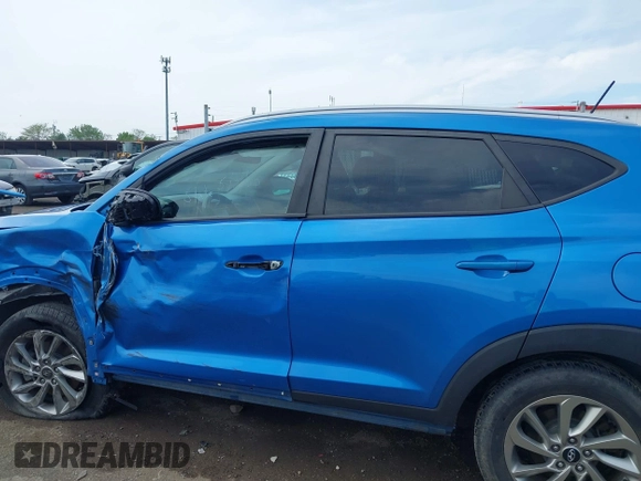 2016 Hyundai Tucson SE z VIN KM8J3CA46GU158341, wystawiony jako IAAI lot #42211047 z przebiegiem 84 112 mil mil oraz . Historia ofert i sprzedaży dostępna na DreamBid. Obrazek 15.