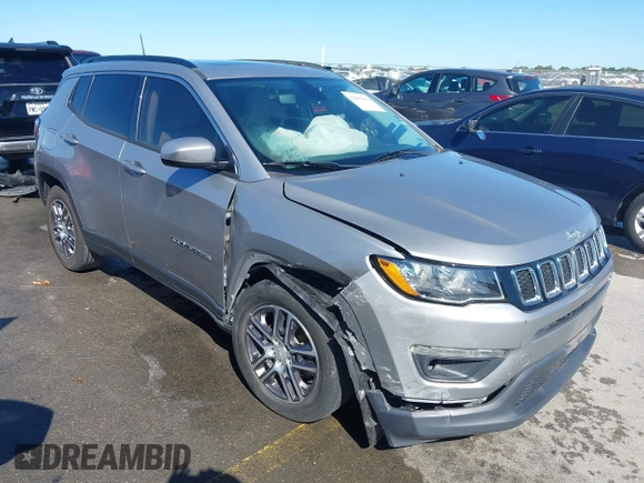 2019 Jeep Compass Altitude with VIN 3C4NJCBB1KT819754, listed as a IAAI auction lot 42083019 with 79,949 mi miles and . Bid and sale history available at DreamBid. Image 1.