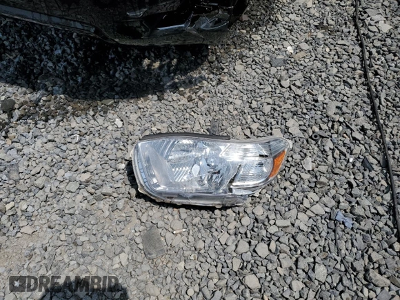 2010 Toyota Highlander SE z VIN 5TDJK3EH7AS018119, wystawiony jako Copart lot #59291525 z przebiegiem 211 290 mil mil oraz Szkoda całkowita • Salvage title. Historia ofert i sprzedaży dostępna na DreamBid. Obrazek 13.