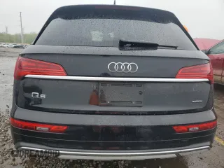 2021 Audi Q5 Premium z VIN WA1AAAFY8M2089521, wystawiony jako Copart lot #56720575 z przebiegiem 40 880 mil mil oraz Czysty tytuł • Clean title. Historia ofert i sprzedaży dostępna na DreamBid. Obrazek 6.