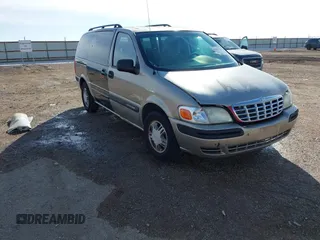 2004 Chevrolet Venture LS with VIN 1GNDX03E04D218529, listed as a IAAI auction lot 41446170 with 285,871 mi miles. Bid and sale history available at carsss.com. Image 1.