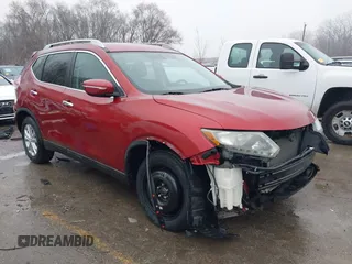 2014 Nissan Rogue S z VIN 5N1AT2MV3EC753584, wystawiony jako IAAI lot #41433186 z przebiegiem 79 763 mil mil oraz . Historia ofert i sprzedaży dostępna na DreamBid. Obrazek 1.