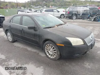 2006 Mercury Milan Premier with VIN 3MEHM08176R666316, listed as a IAAI auction lot 42049092 with 201,637 mi miles. Bid and sale history available at carsss.com. Image 1.