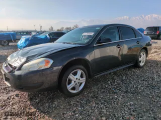 2013 Chevrolet Impala Police with VIN 2G1WD5E32D1258831, listed as a Copart auction lot 81793404 with 170,229 mi miles and Salvage Title. Bid and sale history available at carsss.com. Image 1.