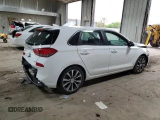 2018 Hyundai Elantra z VIN KMHH35LE1JU014560, wystawiony jako Copart lot #58827365 z przebiegiem 66 017 mil mil oraz Nie do naprawy • Non repairable. Historia ofert i sprzedaży dostępna na DreamBid. Obrazek 3.