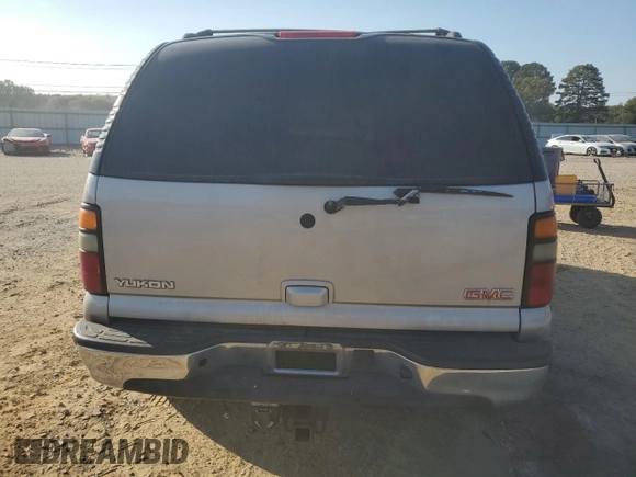 2004 GMC Yukon SLT with VIN 1GKEC13Z94R282349, listed as a Copart auction lot 74029344 with 230,656 mi miles and Salvage Title. Bid and sale history available at carsss.com. Image 6.