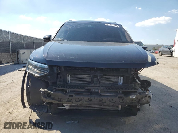 2023 Volkswagen Tiguan S z VIN 3VVRB7AX7PM039327, wystawiony jako Copart lot #47097135 z przebiegiem 24 230 mil mil oraz Szkoda całkowita • Salvage title. Historia ofert i sprzedaży dostępna na DreamBid. Obrazek 5.