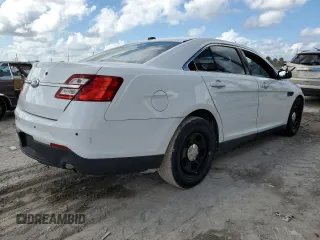 2015 Ford Police Interceptor with VIN 1FAHP2L82FG203554, listed as a Copart auction lot 73117244 with 99,385 mi miles and Clean title. Bid and sale history available at DreamBid. Image 3.