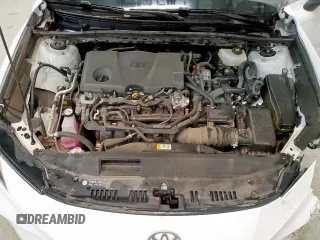 2025 Toyota Camry LE z VIN 4T1DAACK4SU536040, wystawiony jako Copart lot #58189475 z przebiegiem 16 965 mil mil oraz Czysty tytuł • Clean title. Historia ofert i sprzedaży dostępna na DreamBid. Obrazek 11.