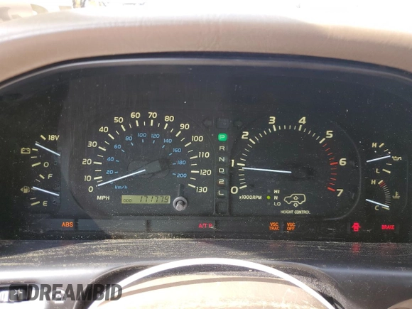 2001 Lexus LX 470 with VIN JTJHT00W913507524, listed as a Copart auction lot 51601785 with 171,779 mi miles and Salvage Title. Bid and sale history available at carsss.com. Image 9.