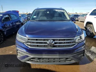 2023 Volkswagen Tiguan SE with VIN 3VVNB7AX4PM024346, listed as a Copart auction lot 80693914 with 18,241 mi miles and Salvage title. Bid and sale history available at DreamBid. Image 5.