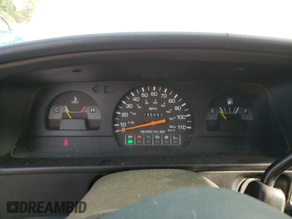 1993 Toyota Pickup DLX z VIN JT4RN93P7P5074129, wystawiony jako Copart lot #72893054 z przebiegiem 235 053 mil mil oraz Szkoda całkowita • Salvage title. Historia ofert i sprzedaży dostępna na DreamBid. Obrazek 9.