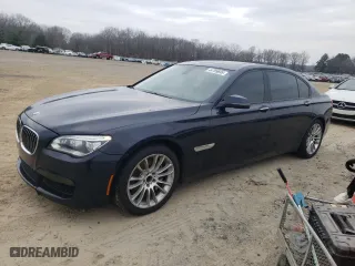 2013 BMW 7 Series 740Li with VIN WBAYE4C52DD136774, listed as a Copart auction lot 44769695 with 199,964 mi miles and Clean Title. Bid and sale history available at carsss.com. Image 1.