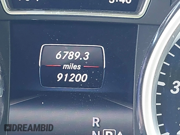 2015 Mercedes-Benz M ML 350 with VIN 4JGDA5HB3FA498372, listed as a IAAI auction lot 42097380 with 91,200 mi miles. Bid and sale history available at carsss.com. Image 14.