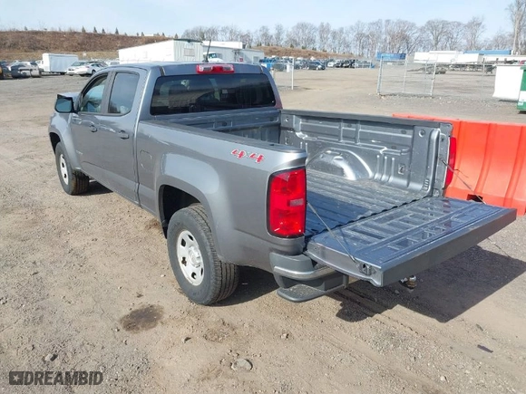 2018 Chevrolet Colorado 4WD Work Truck with VIN 1GCGTBEN2J1115443, listed as a IAAI auction lot 41794223 with 155,994 mi miles. Bid and sale history available at carsss.com. Image 3.