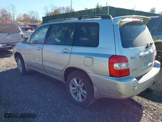2006 Toyota Highlander Hybrid with VIN JTEEW21A760003988, listed as a IAAI auction lot 40825337 with 999,999 mi miles. Bid and sale history available at carsss.com. Image 3.
