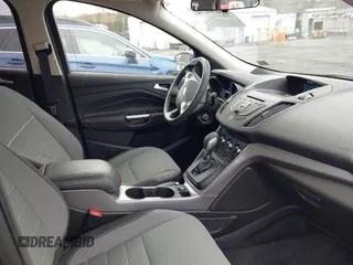2015 Ford Escape SE with VIN 1FMCU9GX4FUC73125, listed as a IAAI auction lot 42071815 with 71,681 mi miles. Bid and sale history available at carsss.com. Image 5.