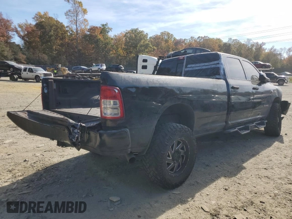 2019 Ram 2500 Tradesman with VIN 3C6UR5HL8KG548854, listed as a Copart auction lot 77548344 with 118,179 mi miles and Salvage title. Bid and sale history available at DreamBid. Image 3.