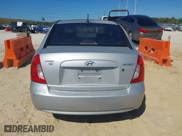 2008 Hyundai Accent GLS with VIN KMHCN46CX8U214890, listed as a IAAI auction lot 41843006 with 179,550 mi miles. Bid and sale history available at carsss.com. Image 16.