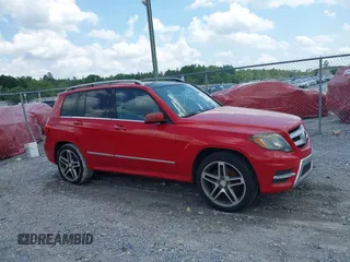 2013 Mercedes-Benz GLK GLK 350 with VIN WDCGG5HB9DG017089, listed as a IAAI auction lot 42144548 with 197,796 mi miles and . Bid and sale history available at carsss.com. Image 13.