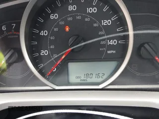 2013 Toyota RAV4 XLE с VIN JTMRFREV2D5002727, выставлен на аукционе IAAI как лот 42273740 с пробегом 180 162 миль миль и . История ставок и продаж доступна на DreamBid. Изображение 15.