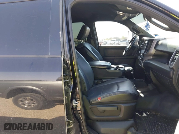 2021 Ram 2500 Tradesman with VIN 3C6UR5CL4MG675658, listed as a IAAI auction lot 41964950 with 60,478 mi miles and . Bid and sale history available at DreamBid. Image 5.