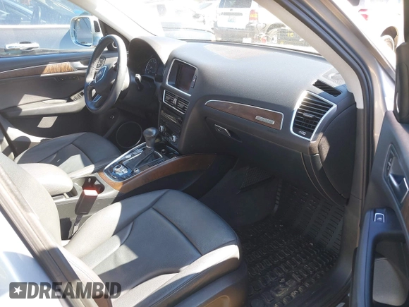 2015 Audi Q5 Premium Plus with VIN WA1LFAFP0FA007842, listed as a IAAI auction lot 42195991 with 107,105 mi miles and . Bid and sale history available at DreamBid. Image 5.