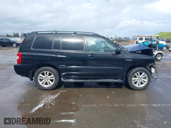 2006 Toyota Highlander z VIN JTEDW21A660011575, wystawiony jako IAAI lot #41799387 z przebiegiem 177 209 mil mil oraz . Historia ofert i sprzedaży dostępna na DreamBid. Obrazek 14.