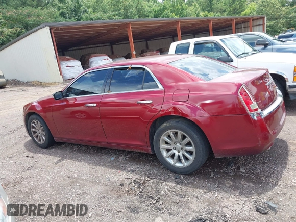 2014 Chrysler 300 C z VIN 2C3CCAEG3EH379888, wystawiony jako IAAI lot #42508878 z przebiegiem 256 320 mil mil oraz . Historia ofert i sprzedaży dostępna na DreamBid. Obrazek 13.
