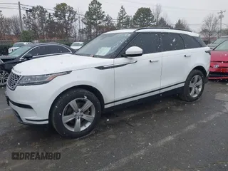 2018 Land Rover Range Rover Velar S z VIN SALYB2RX5JA722934, wystawiony jako IAAI lot #41620738 z przebiegiem 96 804 mil mil oraz . Historia ofert i sprzedaży dostępna na DreamBid. Obrazek 2.