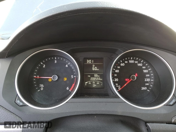 2015 Volkswagen Jetta with VIN 3VWWA7AJ3FM270768, listed as a Copart auction lot 41975575 with 208,593 mi miles and Salvage title. Bid and sale history available at DreamBid. Image 9.