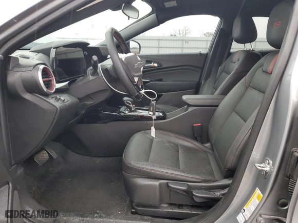 2025 Chevrolet Trax 2RS with VIN KL77LJEP1SC005739, listed as a Copart auction lot 88819335 with 5,800 mi miles and Salvage Title. Bid and sale history available at carsss.com. Image 7.