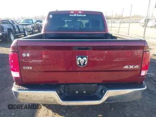 2021 Ram 1500 SLT z VIN 1C6RR7LG5MS532974, wystawiony jako IAAI lot #41639756 z przebiegiem 87 969 mil mil oraz . Historia ofert i sprzedaży dostępna na DreamBid. Obrazek 16.