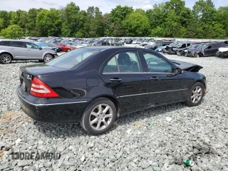 2007 Mercedes-Benz C with VIN WDBRF87J47F856748, listed as a Copart auction lot 56274605 with 165,551 mi miles and Salvage title. Bid and sale history available at DreamBid. Image 3.